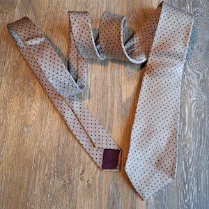 Vintage Cable Car Clothiers Polka Dotted Silk Neck Tie